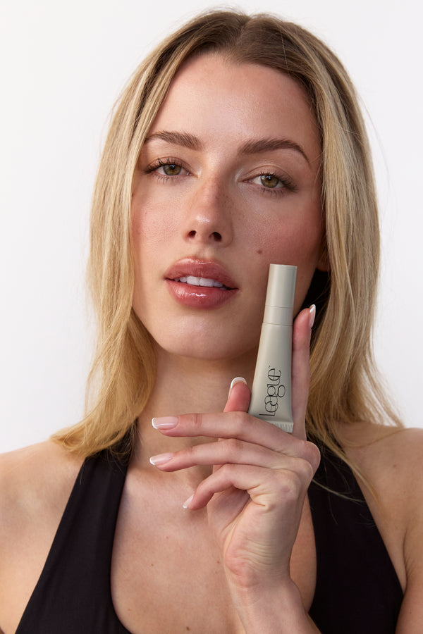 What Is a Lip Plumping Serum and How Does It Work?